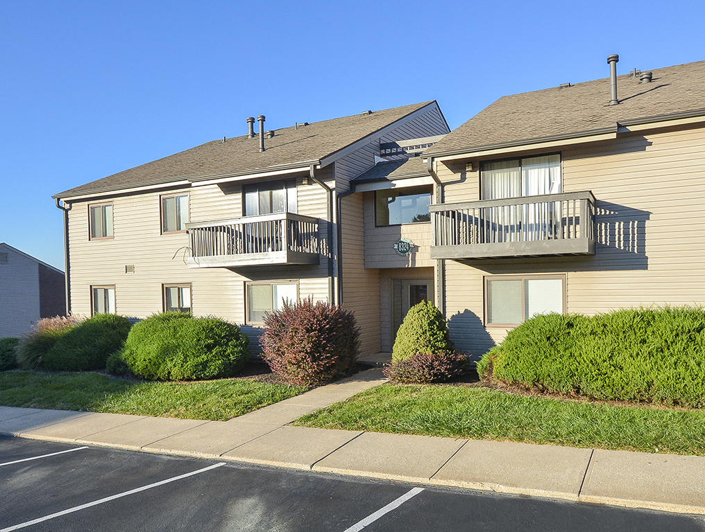 Arcadia At Overland Park Apartments, 8400 W. 108th Terrace, Overland